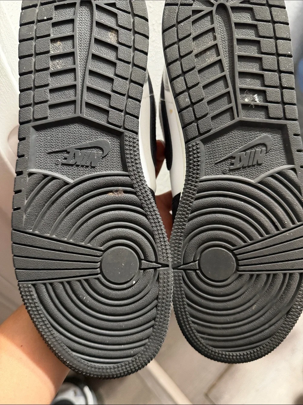 Jordan Low-Top Sneakers in Black, White & Gray